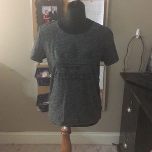 Adidas XS cotton tee